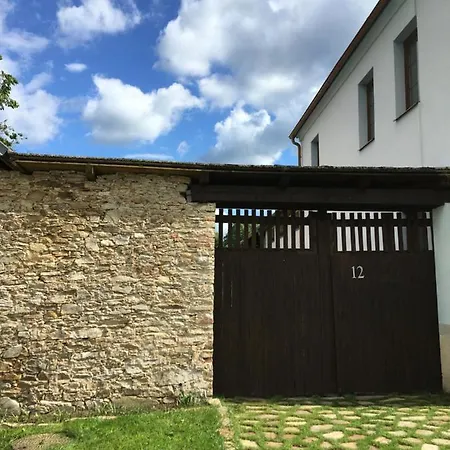 Apartment Na Vrsku *